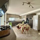 Maison 6 pièces / 159 m² / 315 000 € / SAINT-ANTONIN-DE-LACALM